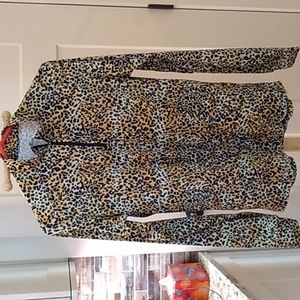 Hot Chillys quarter zip work out/ ski top